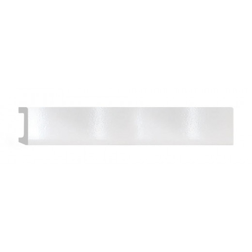 Плинтус напольный DECOMASTER D235-114 (80x17x2400 мм) белый глянец